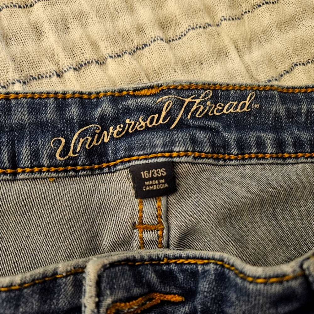 Jeans